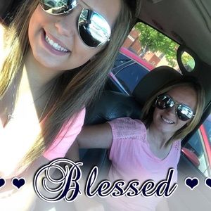 Meet your Posher, Tami